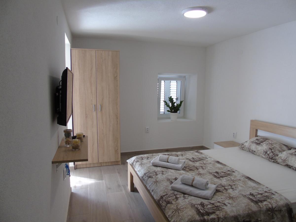 Apartments Marysol Cattaro Esterno foto