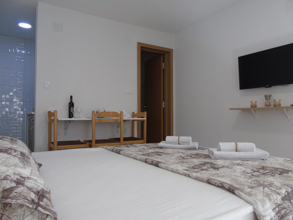 Apartments Marysol Cattaro Esterno foto