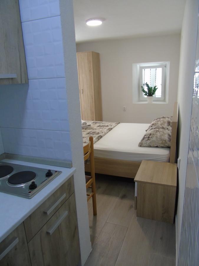 Apartments Marysol Cattaro Esterno foto